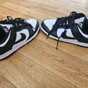 Nike Black and White Sneakers
